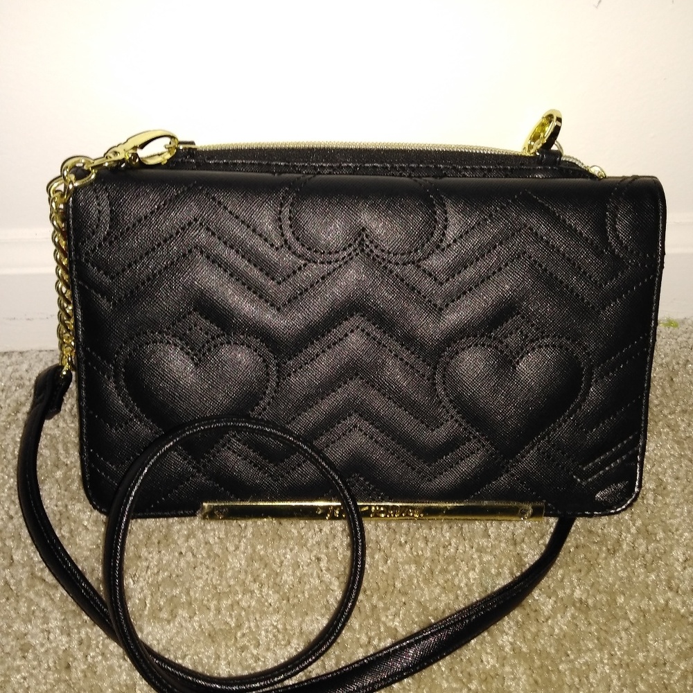Crossbody purse